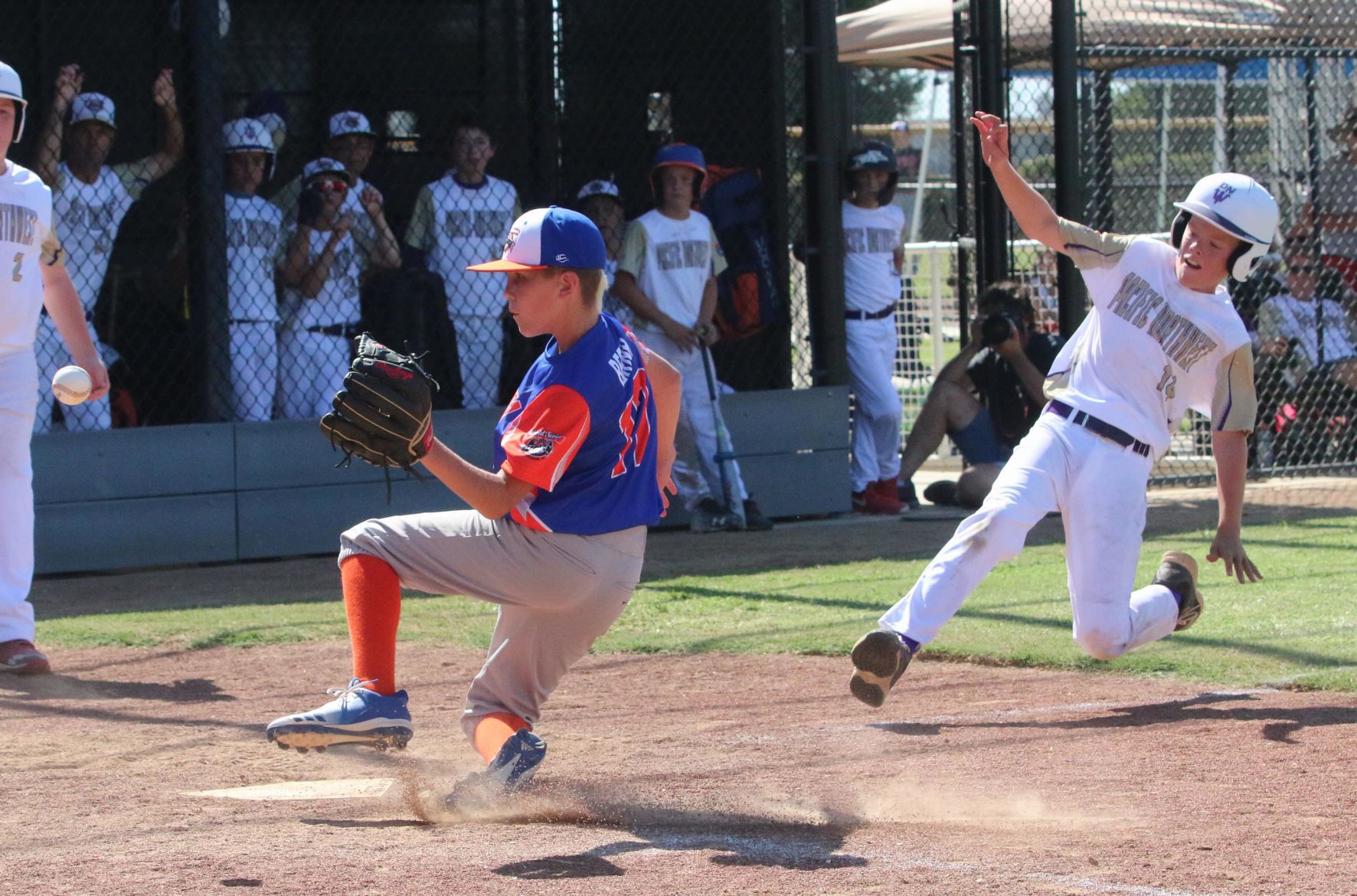 Contagious hitting, errors lifts Central California in World Series opener